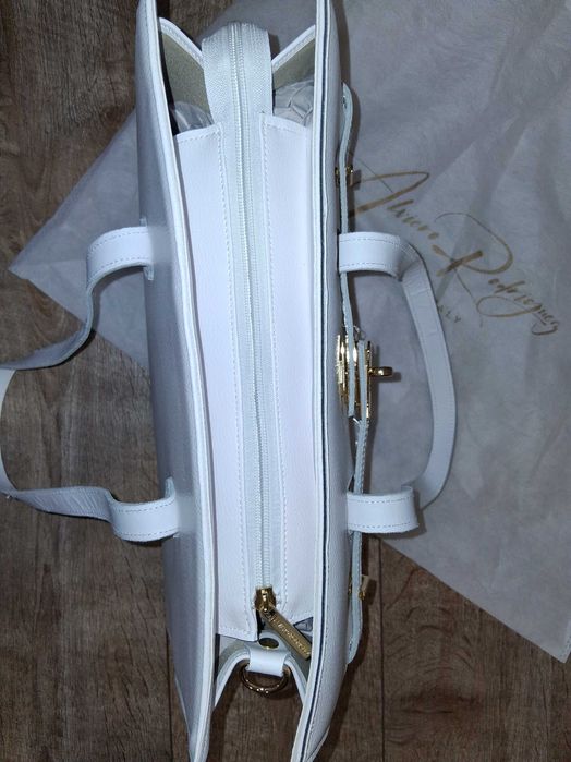 Дамска чанта Alviero RODRIGUEZ