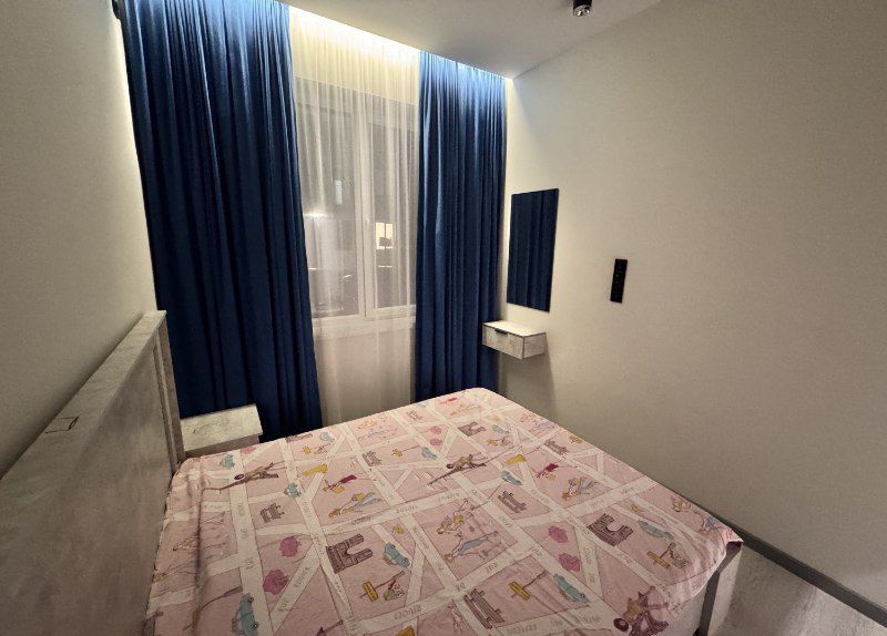 Аренда квартиры в центре 2/1/4 Узбум ул Баку новостройка евро