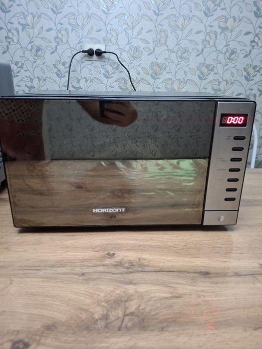 Продам микраврлновка