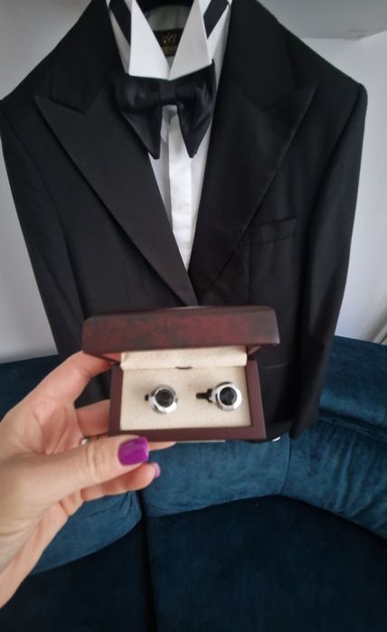 Costum ceremonie Alberto Dobre