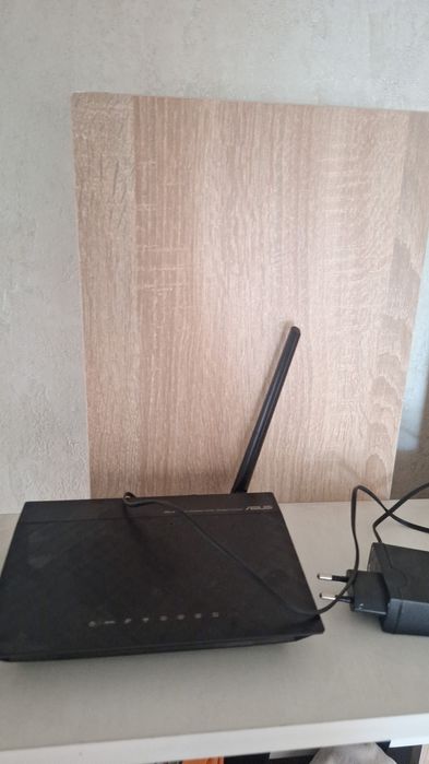 продам роутер asus