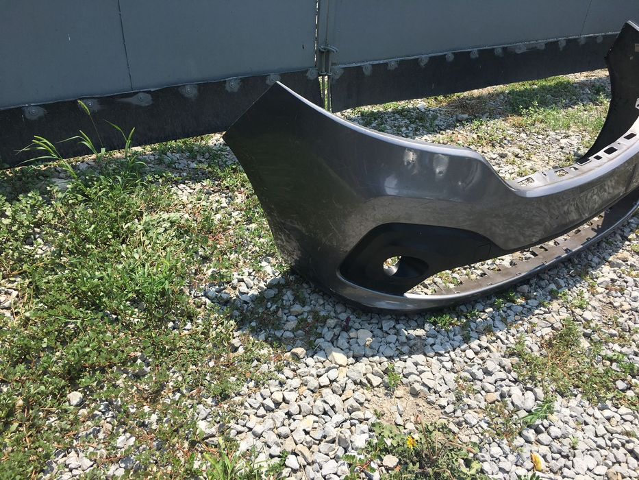 Оригинална Предна броня за Renault Trafic 14-18. 2бр.