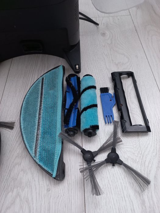 Aspirator  Cecotec CONGA la mâna a doua