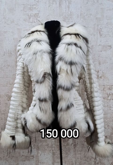 Продаются женские вещи