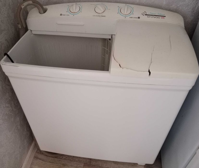 Продам машинку полуавтомат