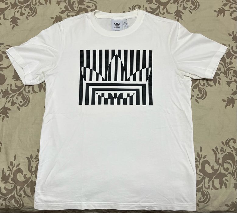 Тениски Nike и Adidas