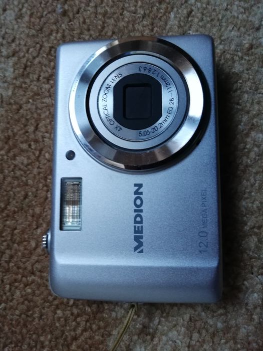 Фотоапарат Medion
