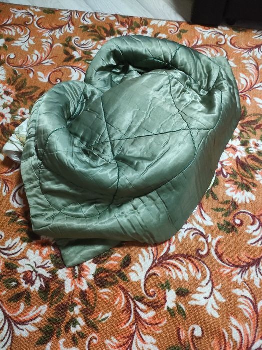 Продам одеяла советские ватные