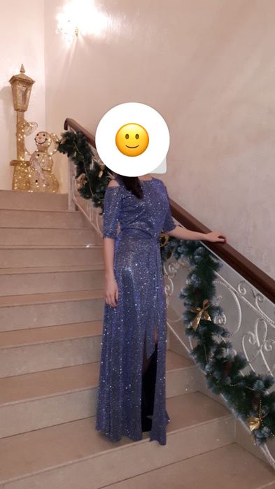 Продам платье очень красивое