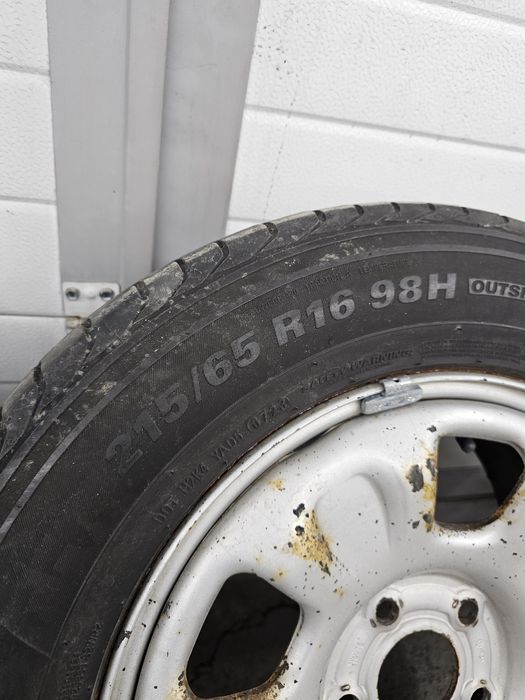 Продам резины с дисками от Рено Дастер