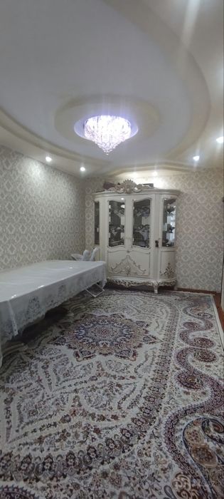 Yunsobod 15kv 3⁴/3/4 Srochni Sotiladi