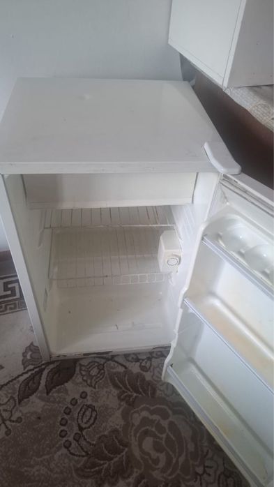 Продаю холодильник
