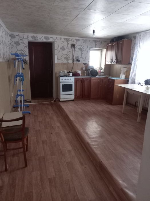 Продам дом в п.Бурлин