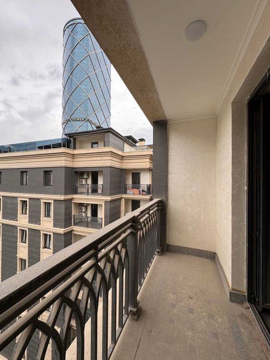 ПРОДАЕТСЯ  НОВОСТРОЙКА  ЖК City Life Ор.р: Piramit Tower