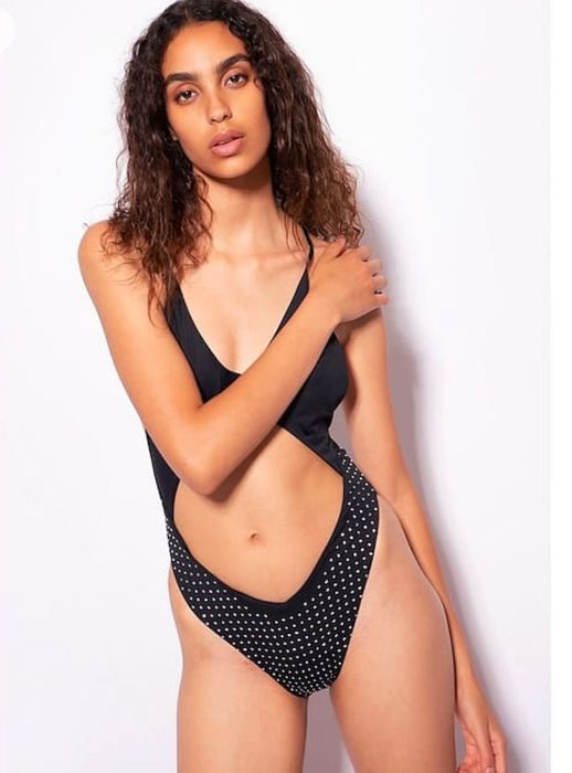 Цял бански pinko