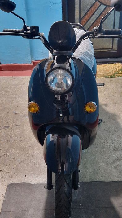 Scuter Electric volta