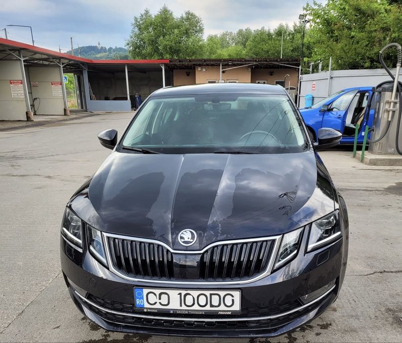Vând Skoda Octavia