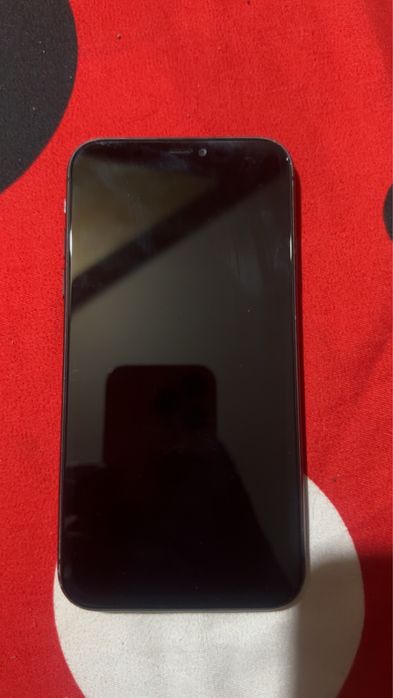 Iphone 11 Vand sau fac schimb