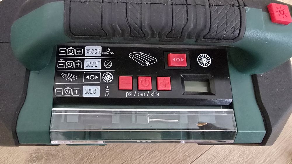 Компресор Parkside с X20V батерия