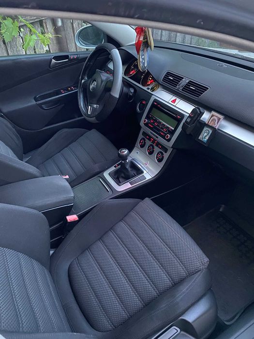 ,, Automobil"" passat B6 2010