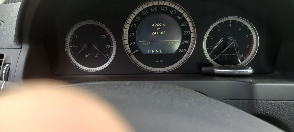 Mercedes c 180 kompresor