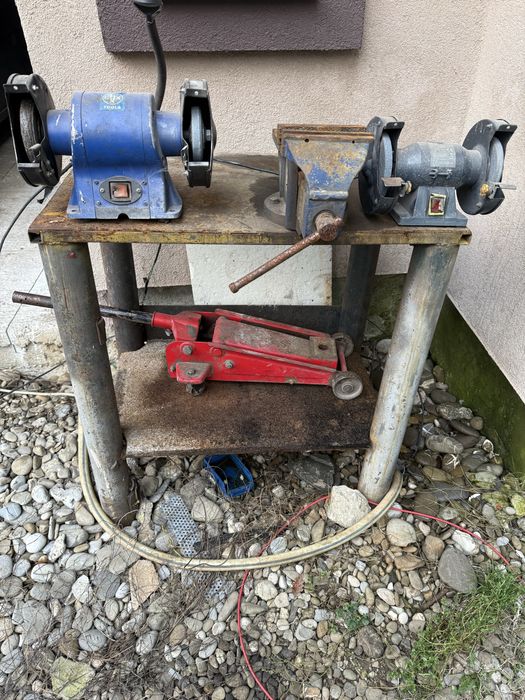 Aparatura service auto!