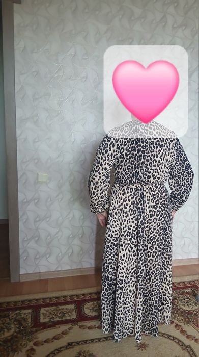 Продам платье женское