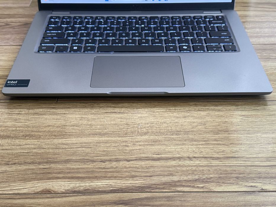 Dell Latitude 5450 Touch`Core Ultra 7-165U/16GB DDR5/512GB SSD/Гаранция/Бат 10ч