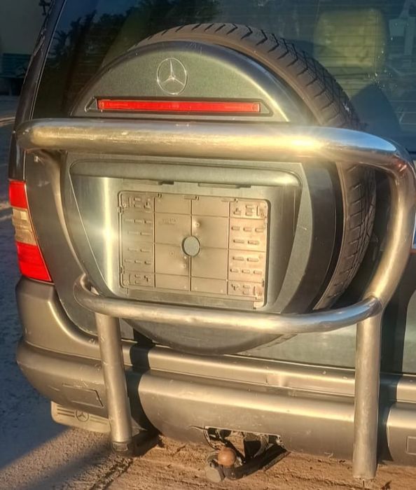 Suport rezerva pt mercedes Ml