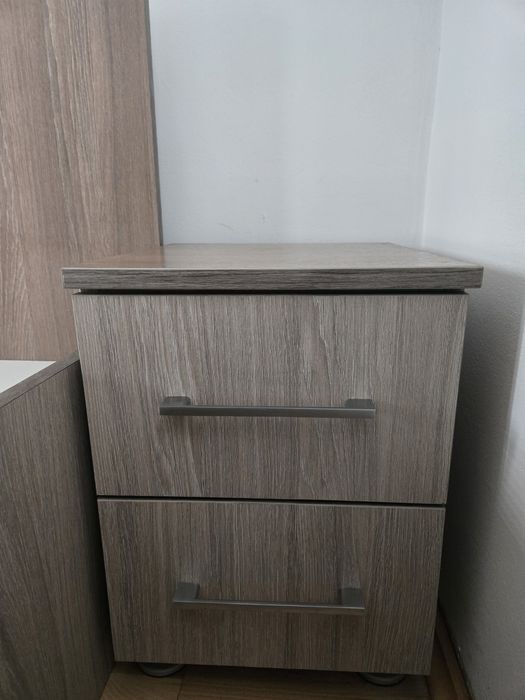 OFERTA! Set dormitor dulap + pat 160×200 + 2 noptiere