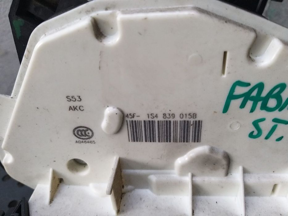 Broasca usa stanga spate skoda fabia 2 5j 45f1s4839015b