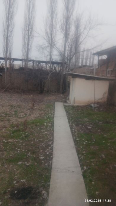 Участка ер сотилади 5 сот Юқори Чирчиқ тум Янги хаёт мах Янги турмуш к