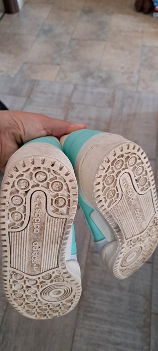 Adidasi Adidas,mas 38