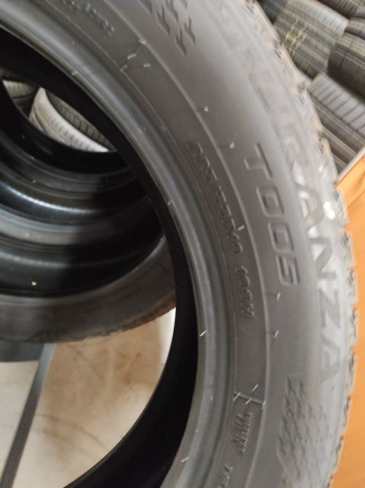 225/55/19 Bridgestone