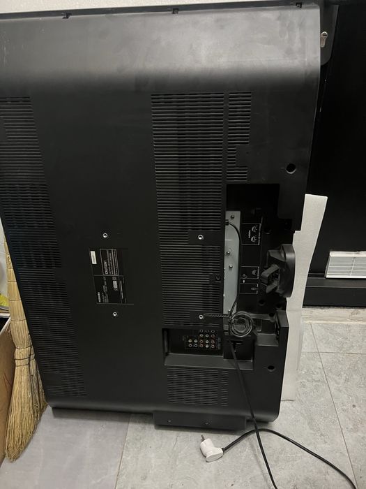 Теливизор toshiba