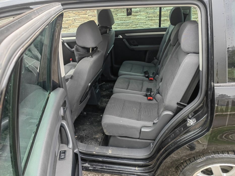 Vw Touran 2.0TDI 140к.с 8 клапановия мотор BMM на части