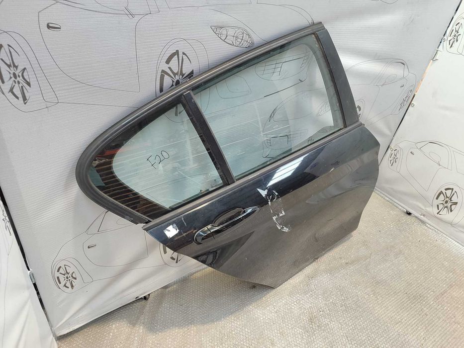 Ușă Spate Dreaptă BMW Seria 1 F20 Hatchback Negru Cod Culoare Schwarz II 668 2012 / [2011-2019] / 41525A2A398 (1D)