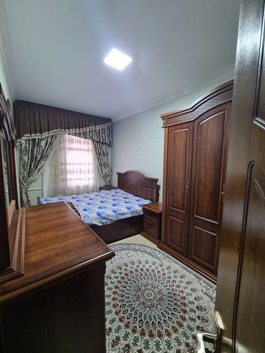 Продаётся уютная 3-комнатная квартира в центре Чиланзара! TL