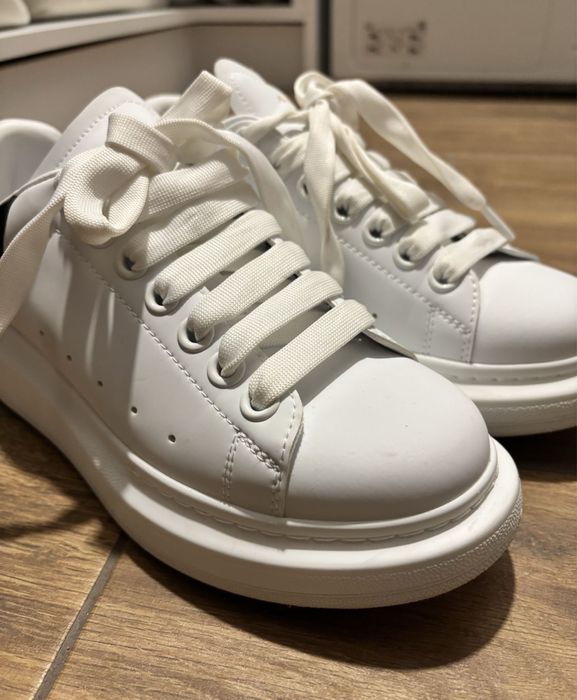 Спортно-елегантни дамски кецове/ обувки/ сникърси