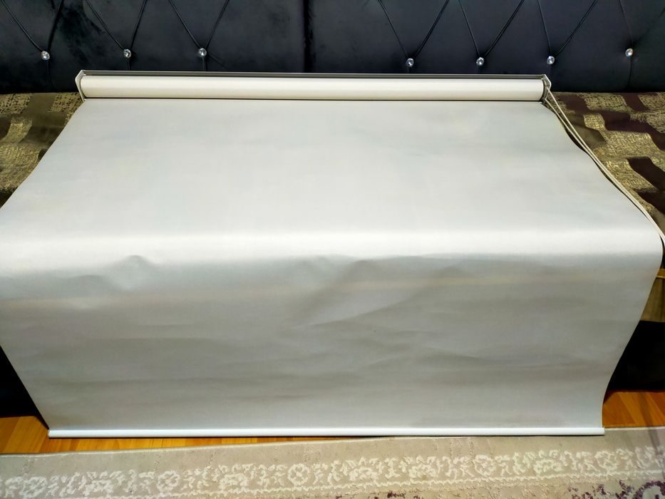 Жалюзи для окон. Новые.