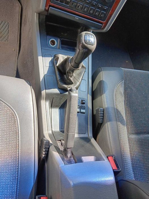 Лека кола Volvo 850