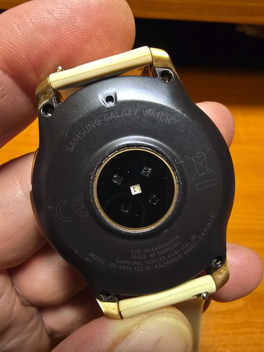 Ceas Samsung Galaxy Watch 42mm Rose Gold SM-R810