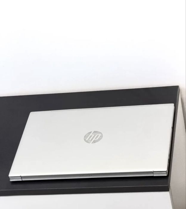 Продам ноутбук hp в отличном состоянии