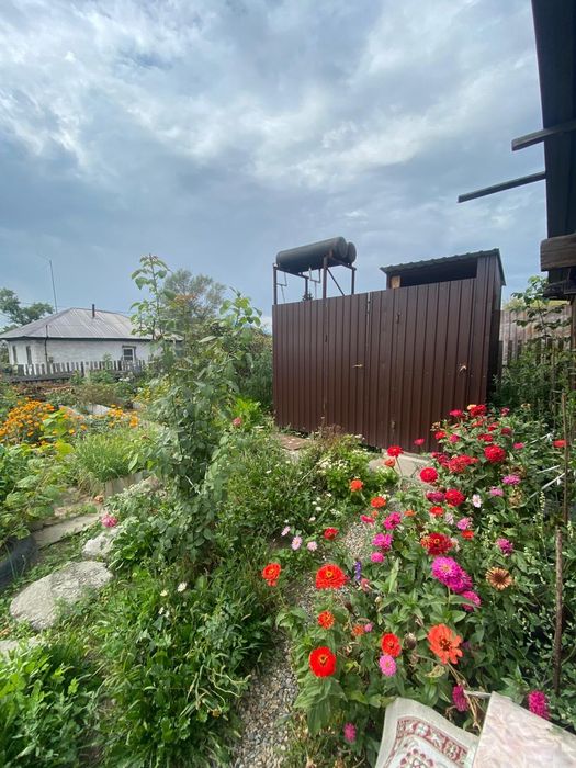 Продаётся 4- комнатный дом на Защите