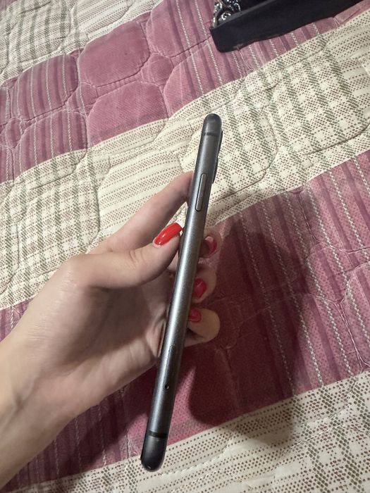 IPhone 11 128Gb в идеальном состоянии