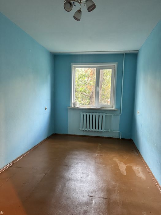 Продам 2 комнат. квартиру