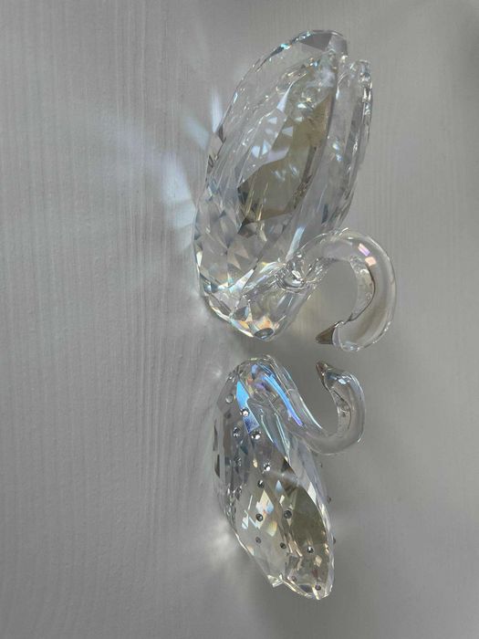 Лебеди на Сваровски Swarovski