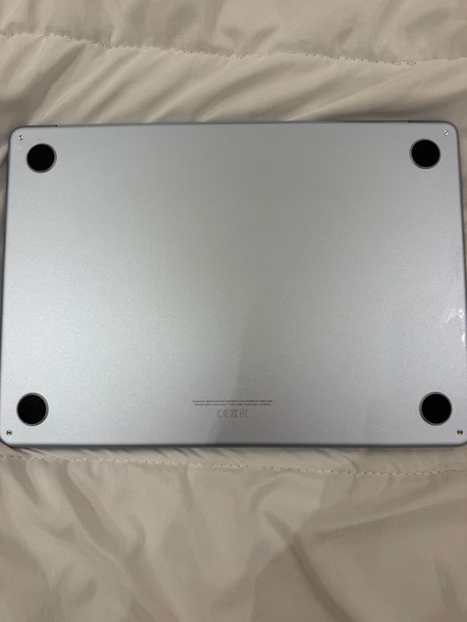 MacBook Air 13 M4 256 gb