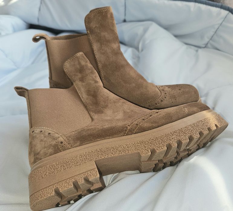 Дамски кожени боти Marc Cain.Нови.39номер.150лв.