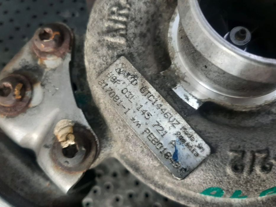 turbina 2.0 tdi cjc audi a4 b8 8k a5 q5 seat exeo  03l145721a